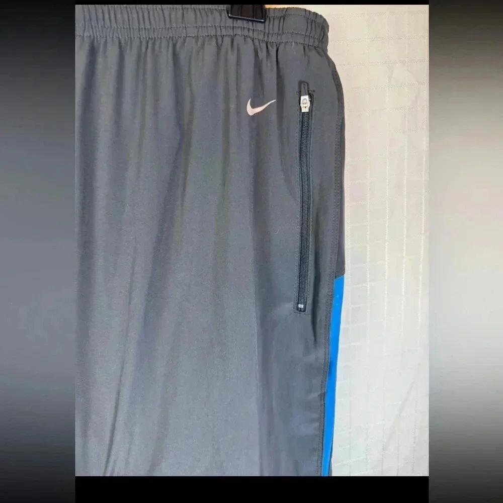Nike men’s large